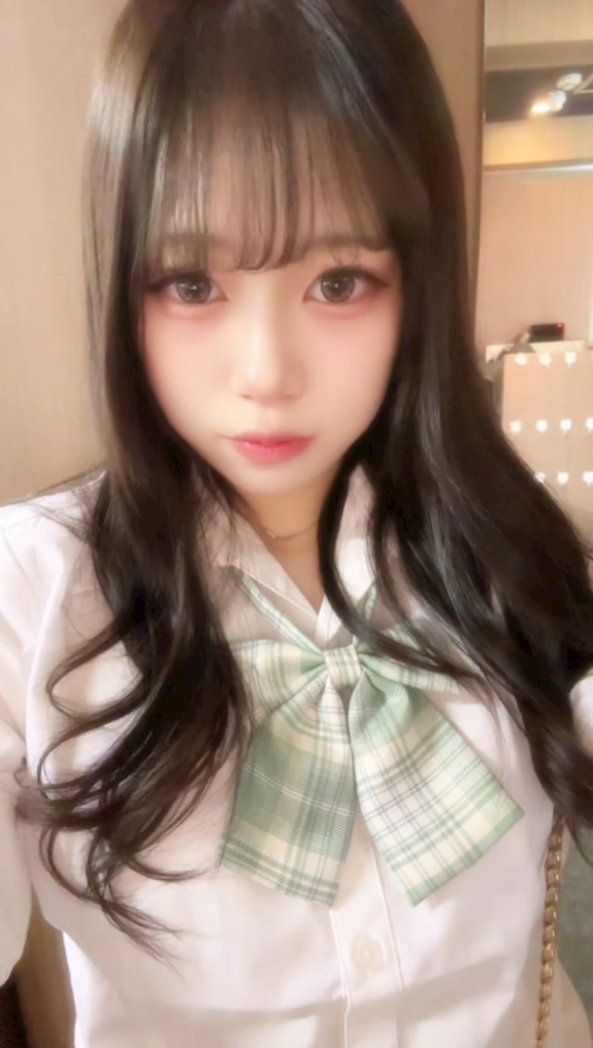 o8gfvtk8t2avafoyyow_l-jpg