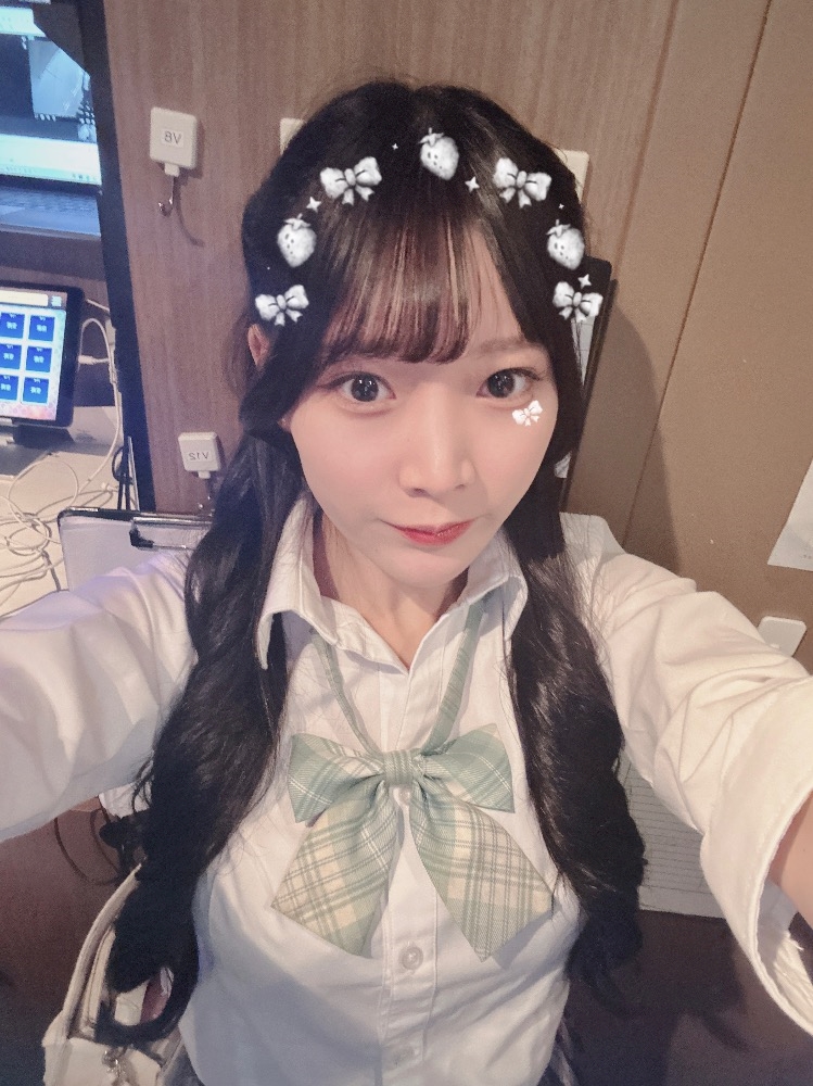 r30pu9akwqefydkiu9x_l-jpg